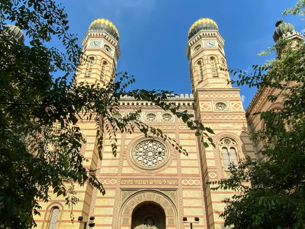 synagogue budapest